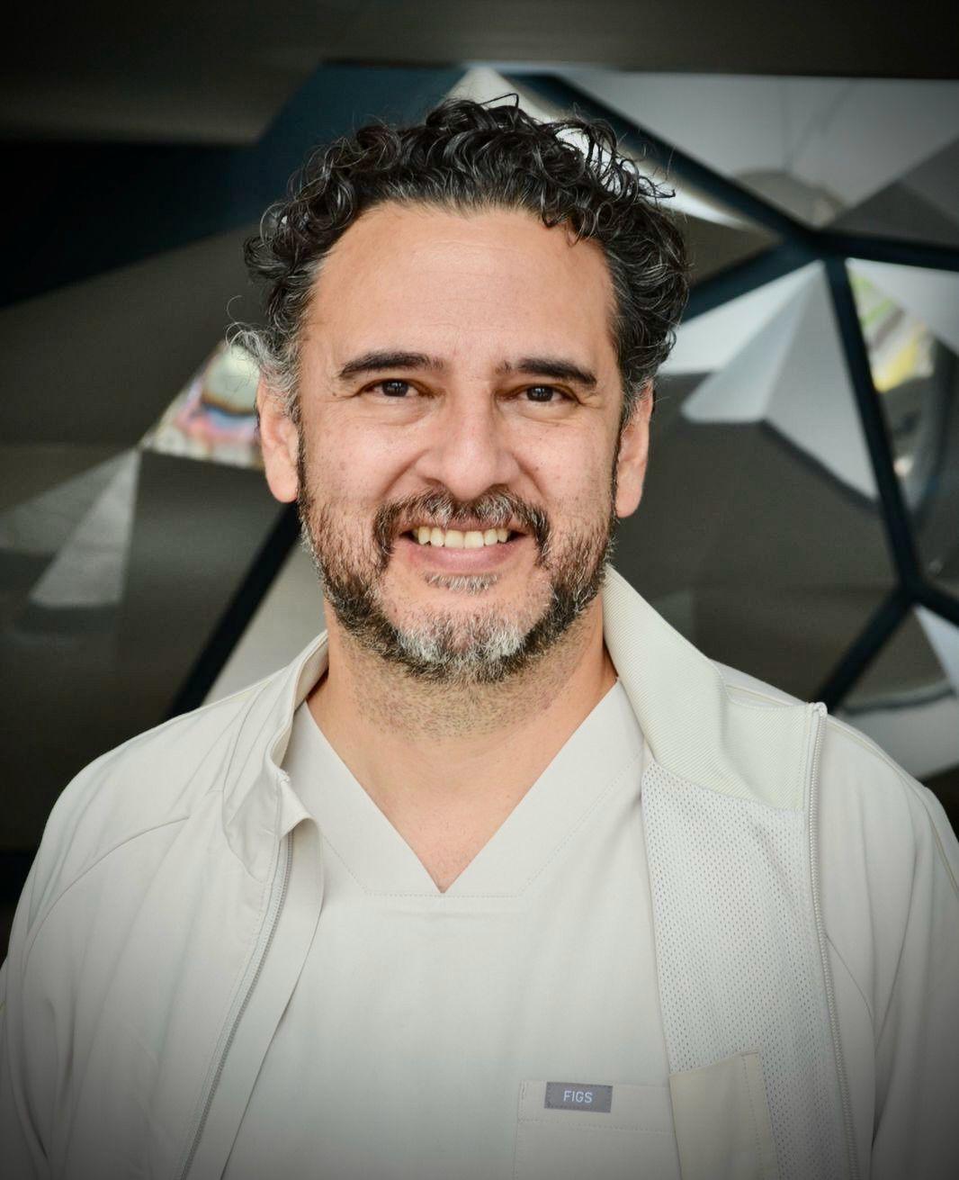 Dr. David Silva